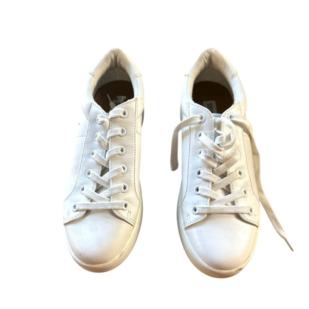 Steve Madden 6.5  Stylist Casual Low Top Lace-Up Sneakers Casual Style